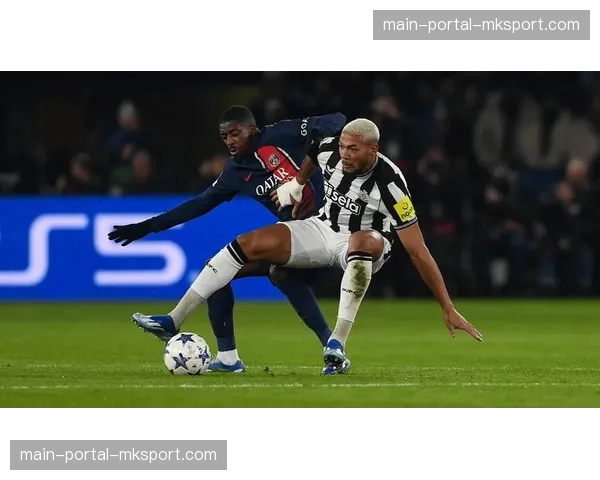 足球分析师的新工具：深度体验用于欧冠比赛的实时视频剪辑与战术标注软件